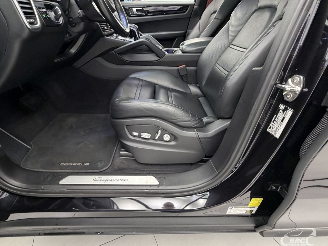 Porsche Cayenne | 22