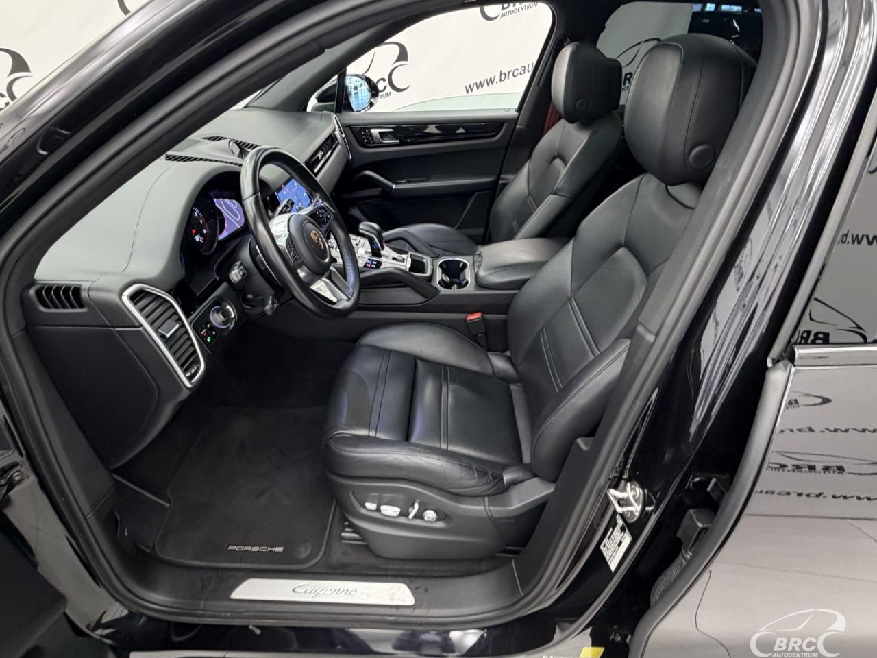 Porsche Cayenne | 21