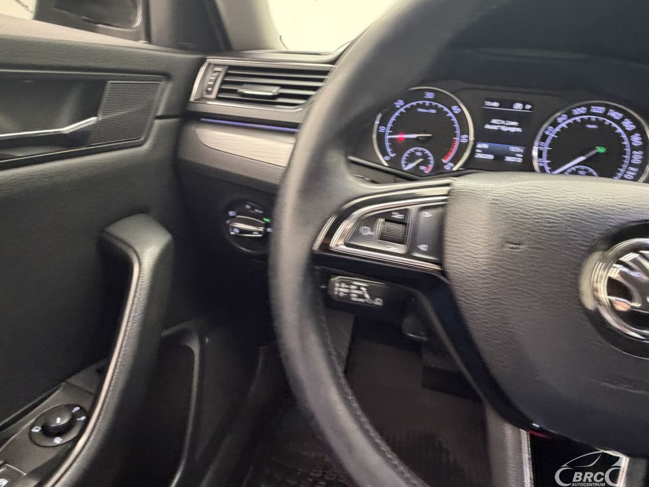 Skoda Superb | 29