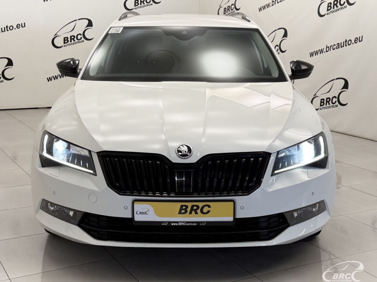 Skoda Superb | 52
