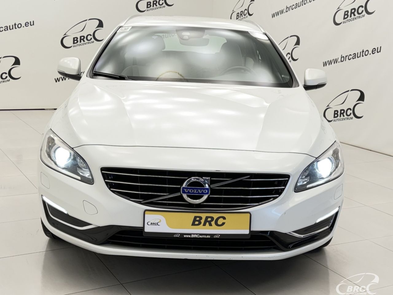 Volvo V60 | 52