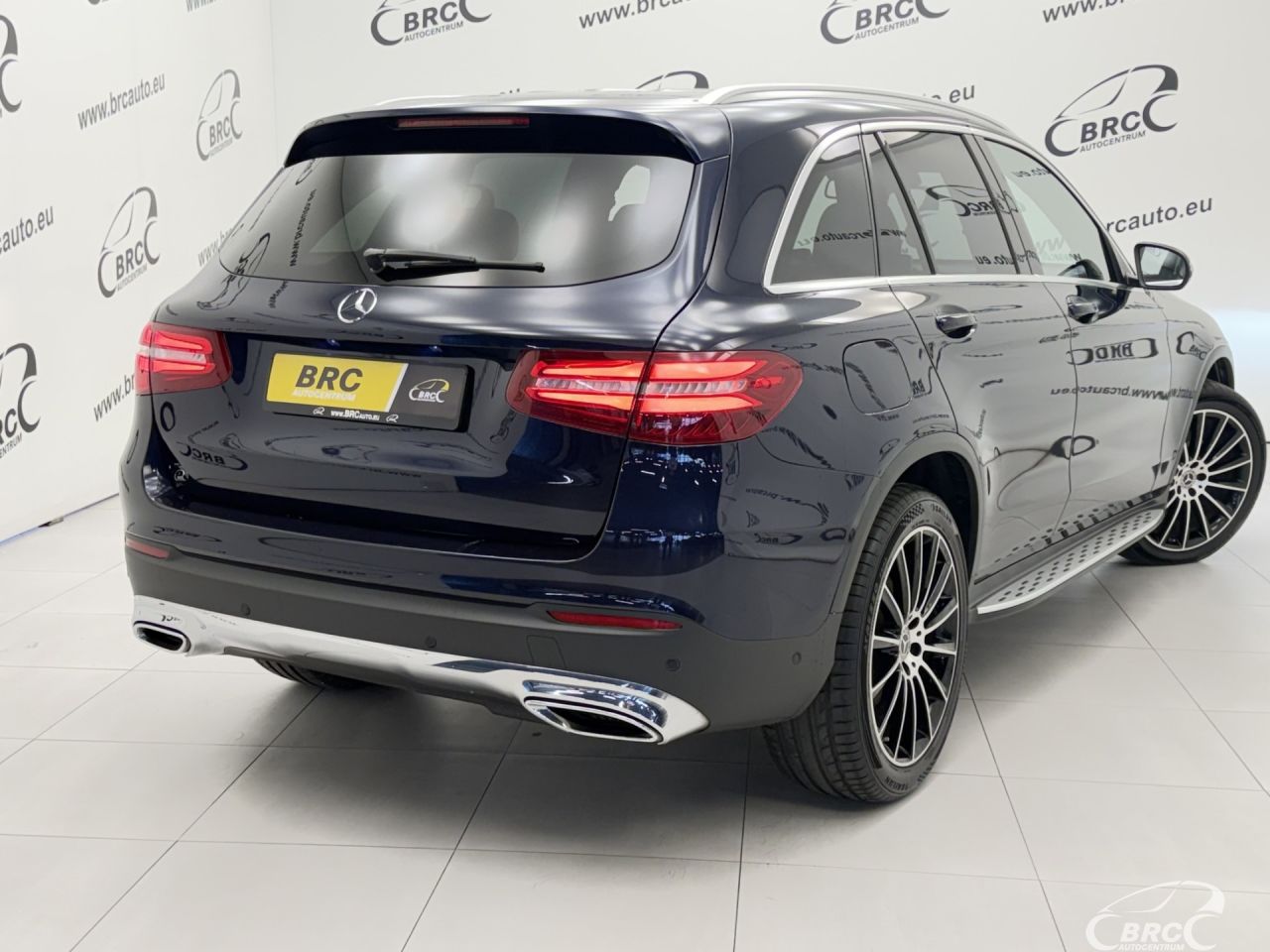 Mercedes-Benz GLC350 | 51