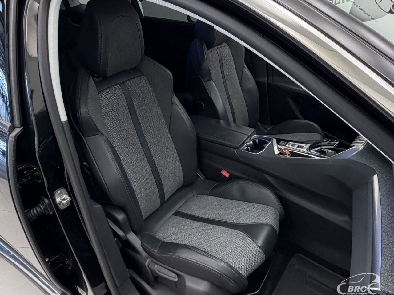 Peugeot 5008 | 6