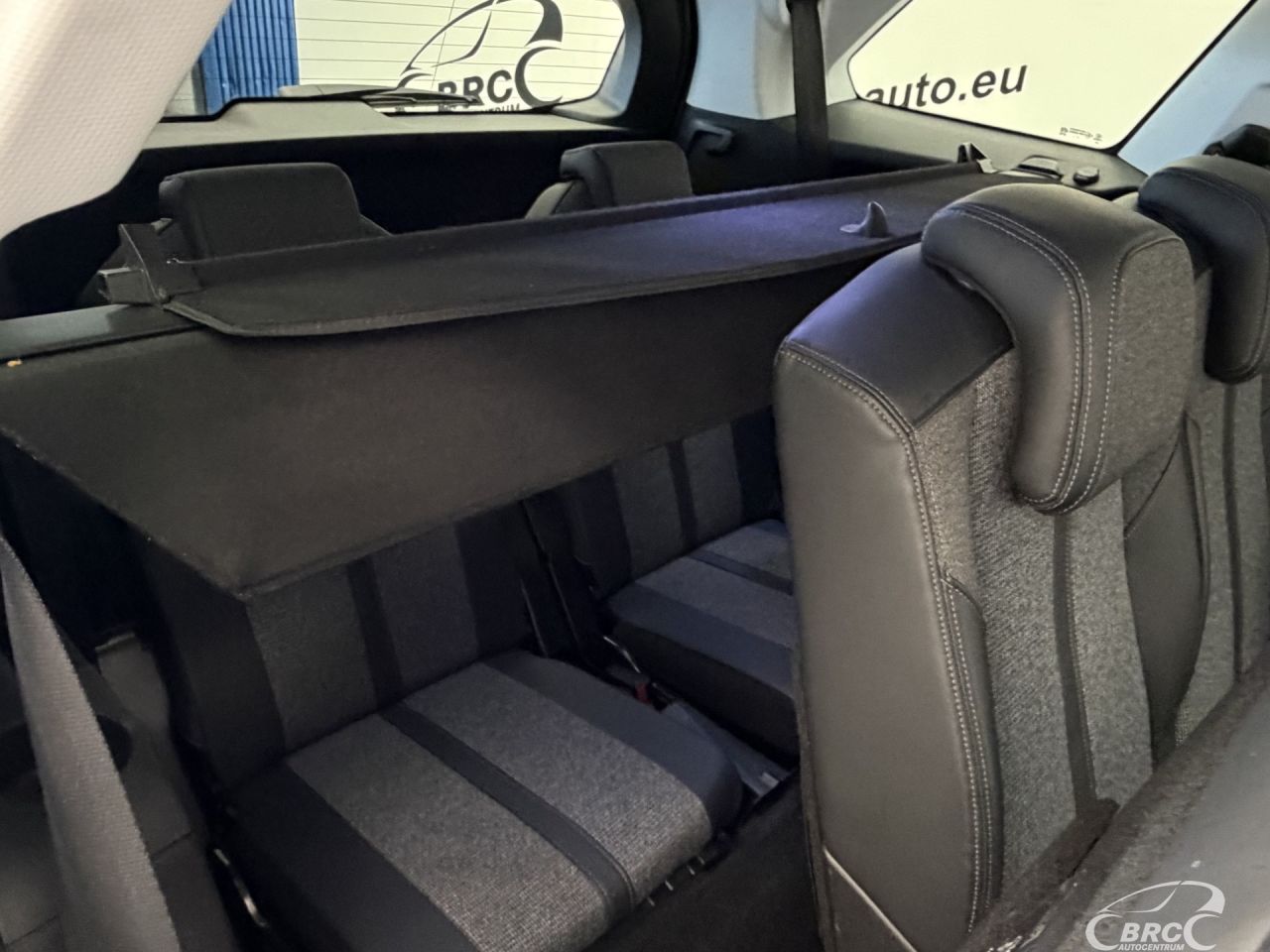 Peugeot 5008 | 12