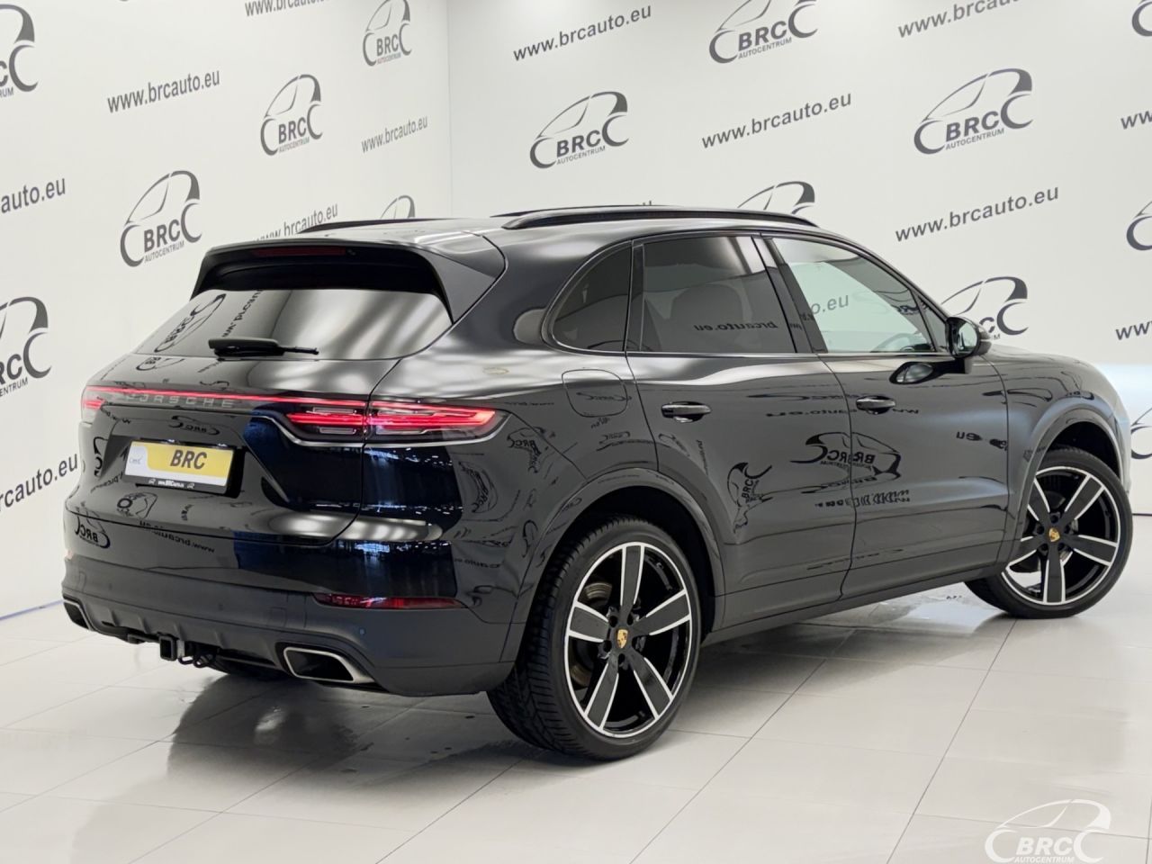Porsche Cayenne | 1