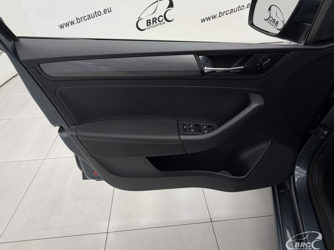 Skoda Rapid | 17