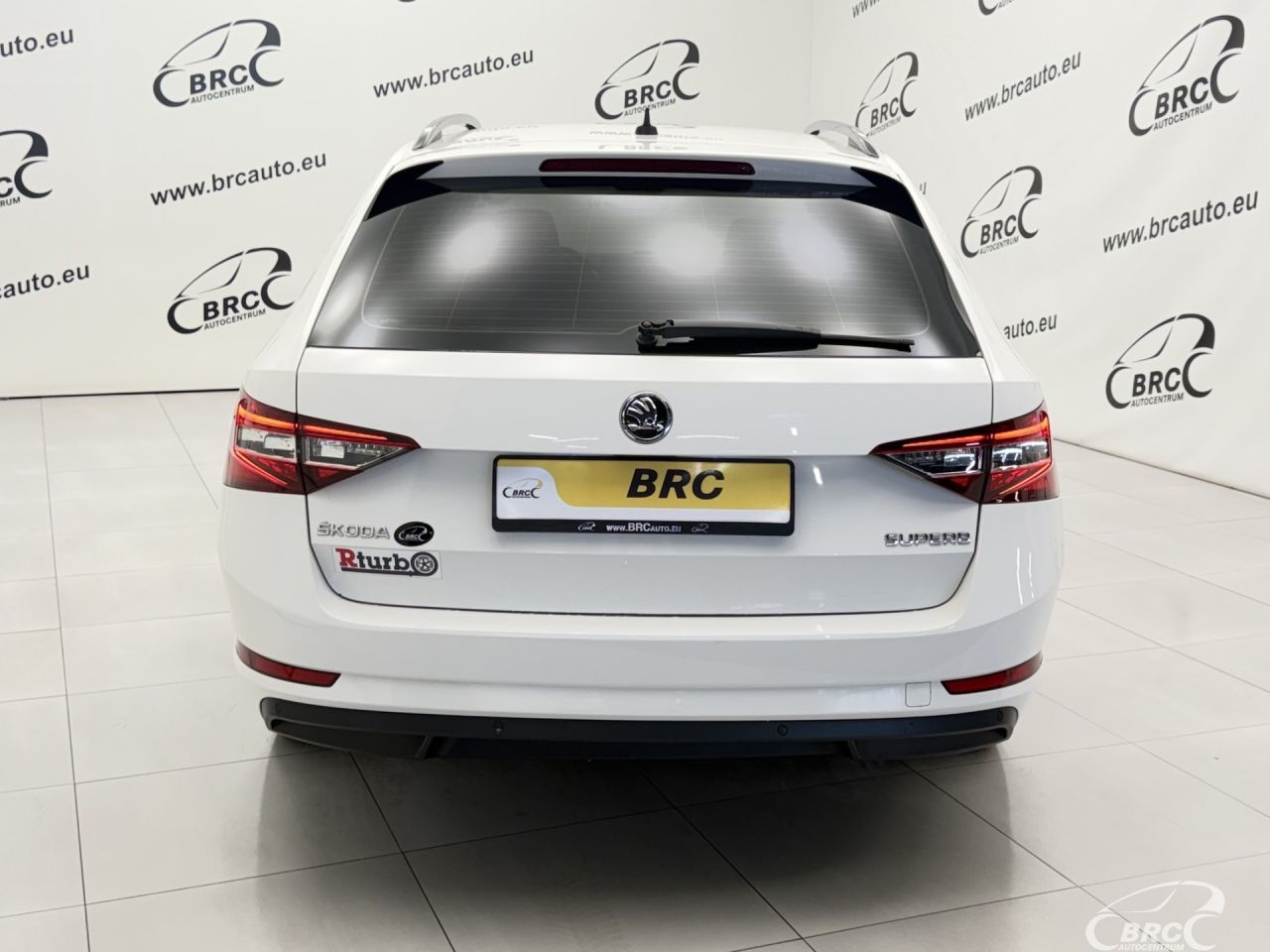 Skoda Superb | 53