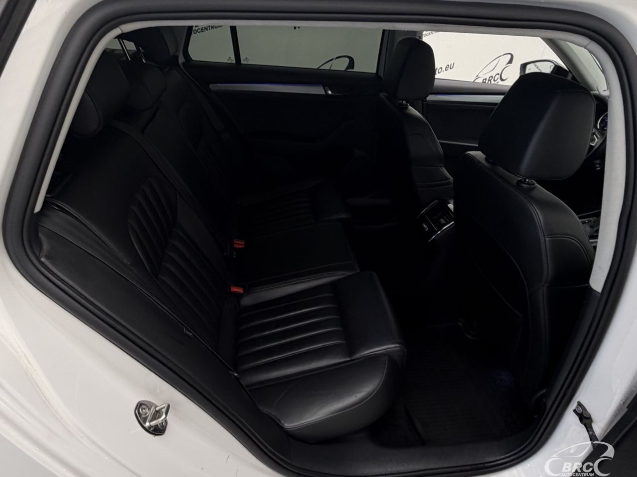 Skoda Superb | 10