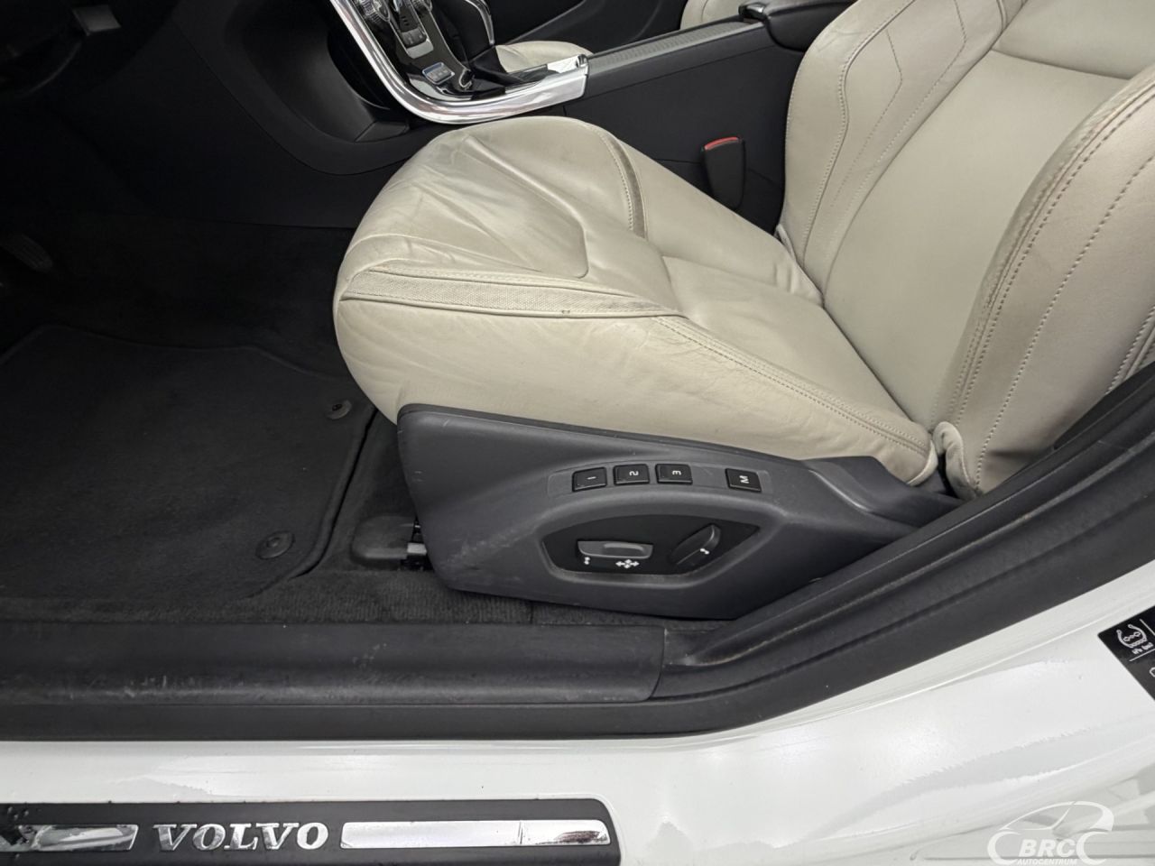 Volvo V60 | 19