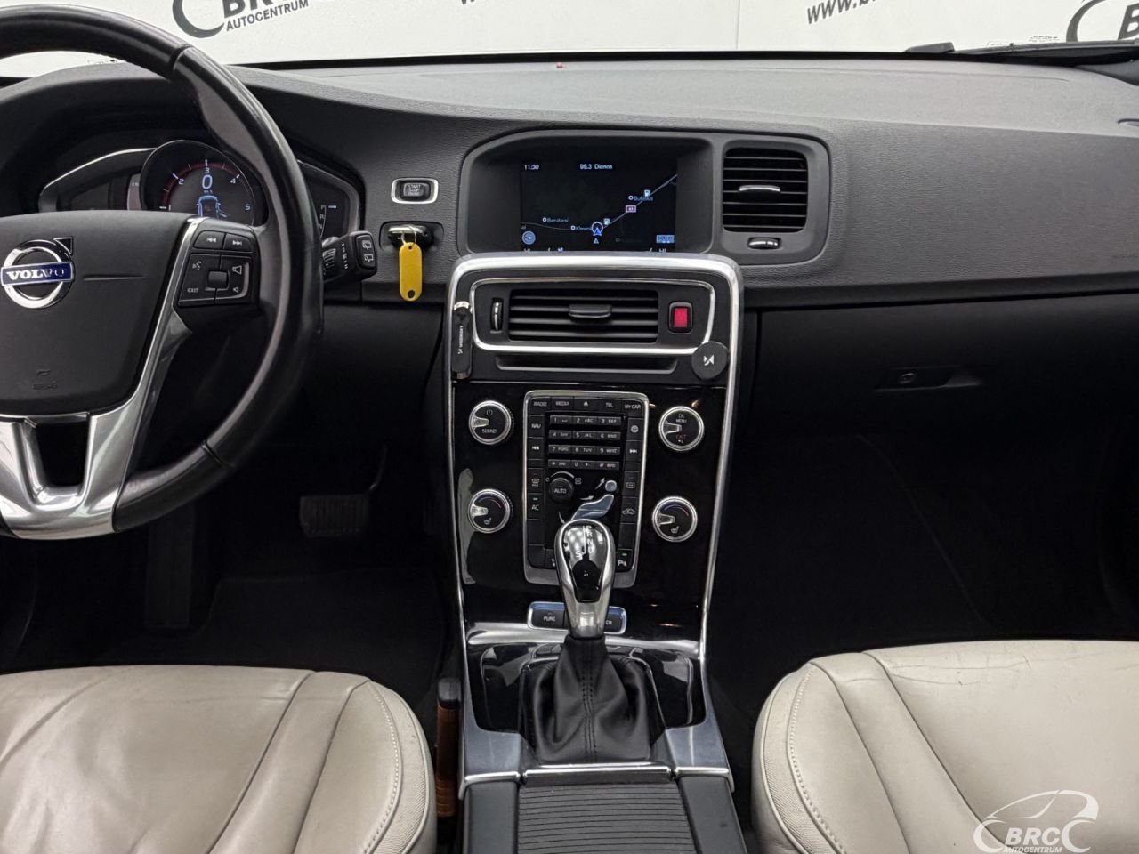 Volvo V60 | 13