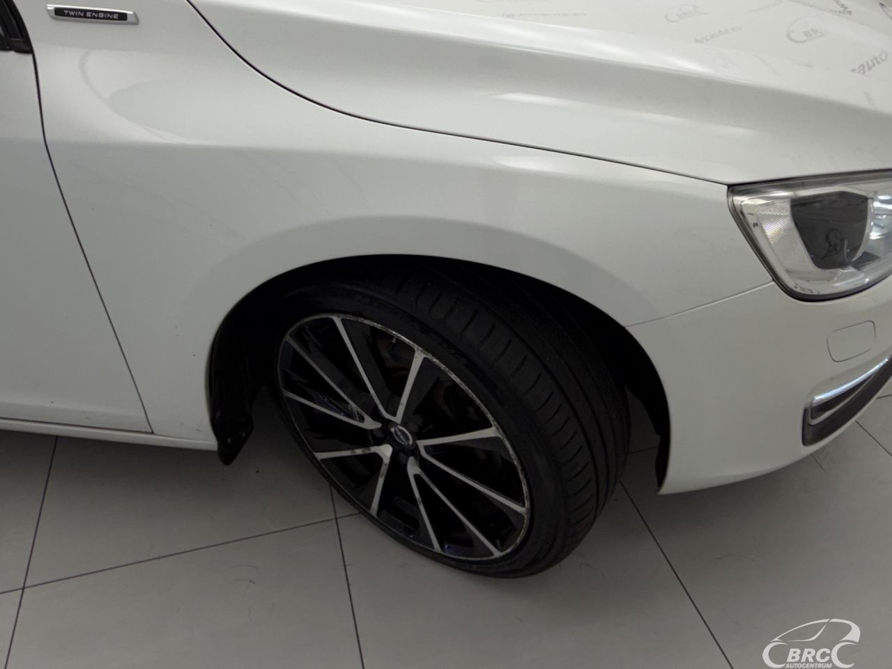 Volvo V60 | 45