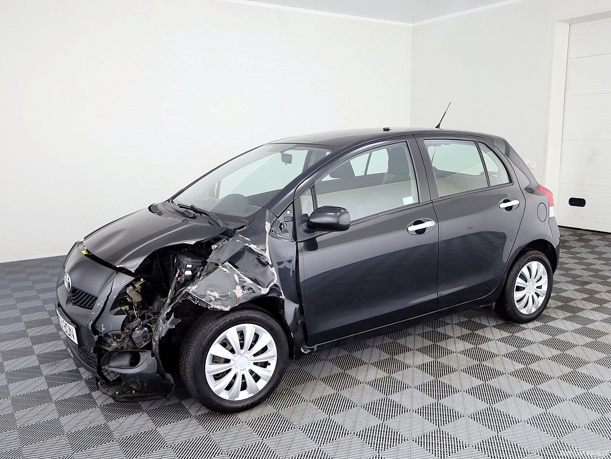 Toyota Yaris | 1