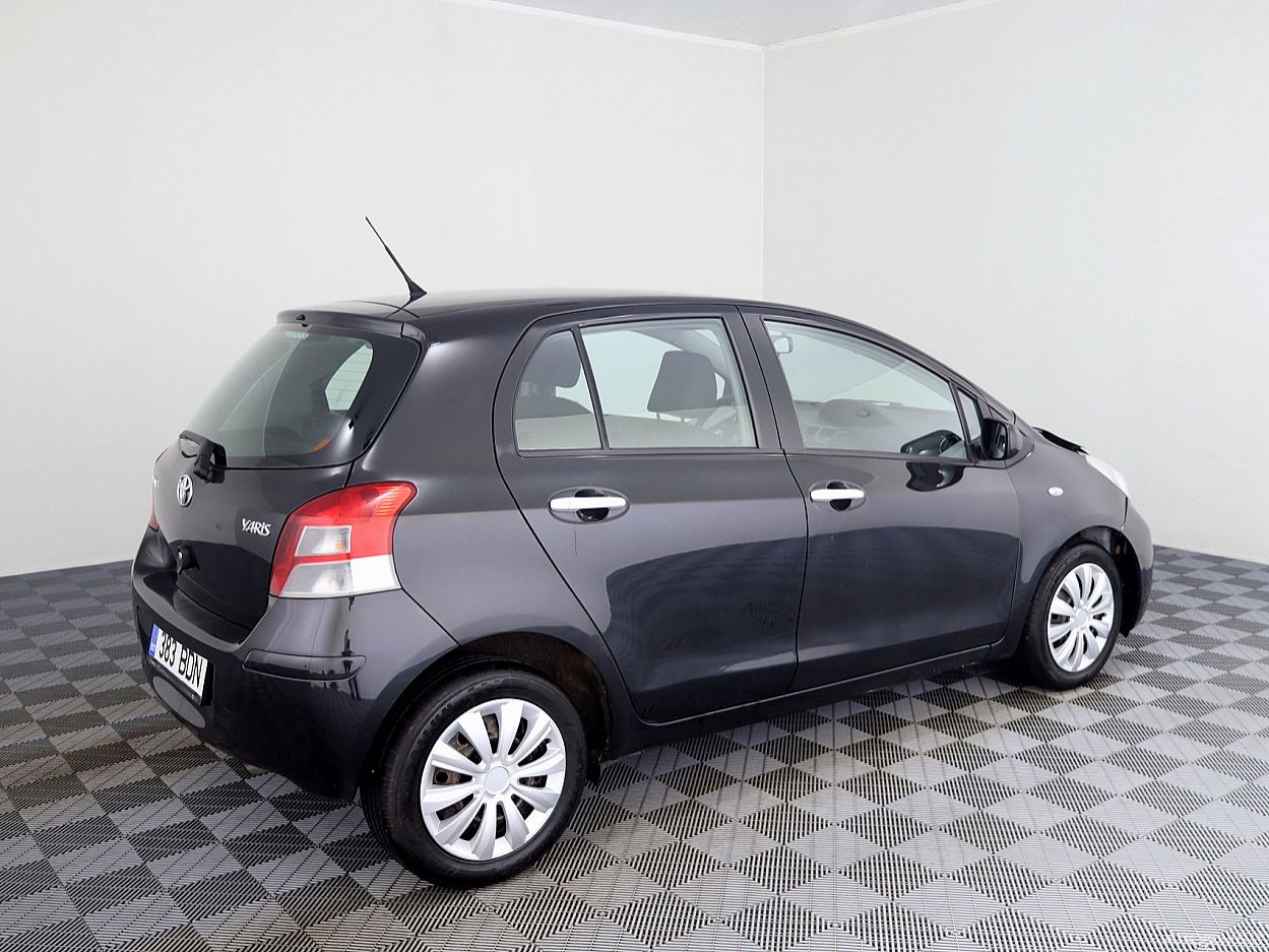 Toyota Yaris | 2