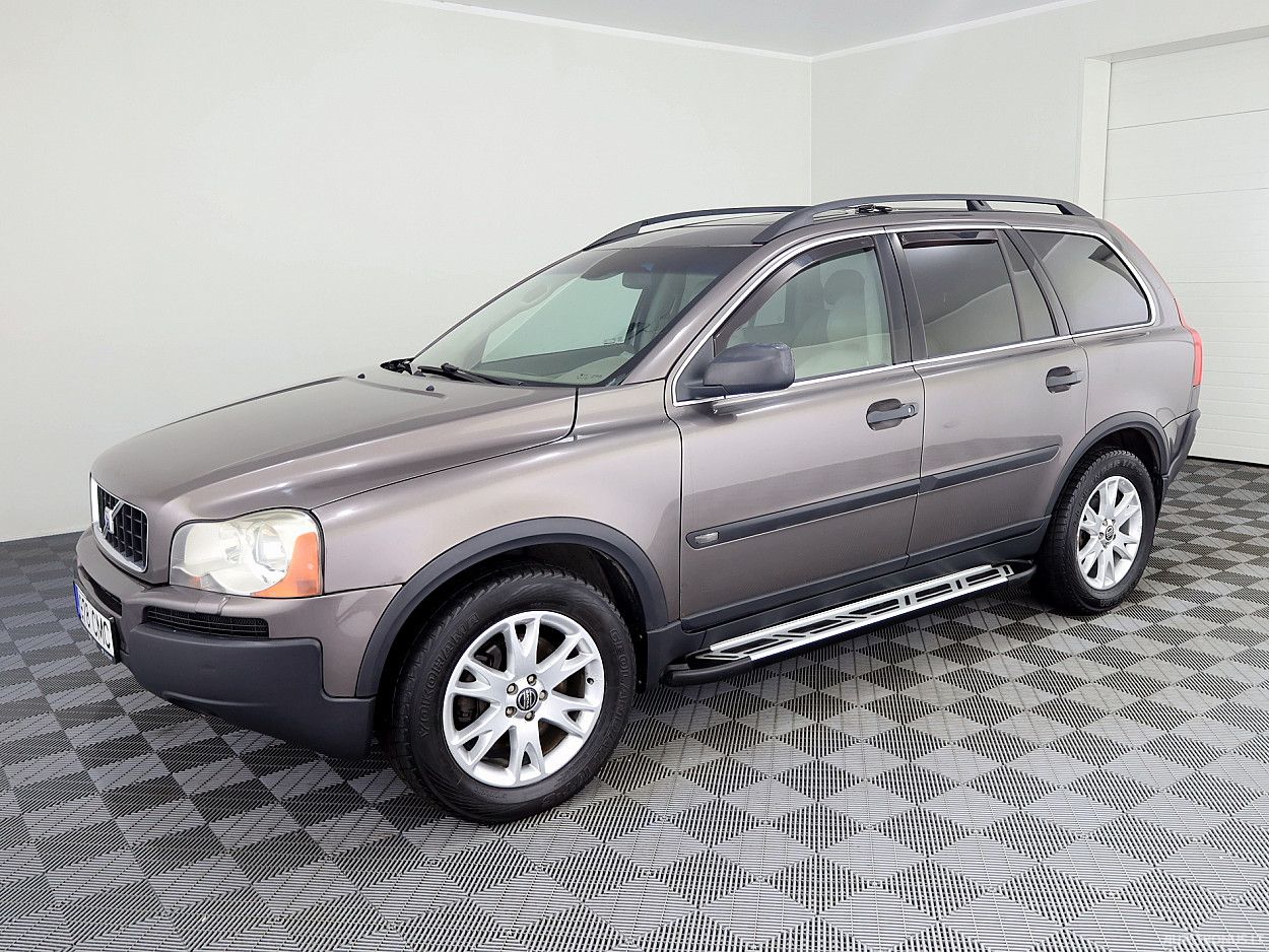 Volvo XC90 | 1