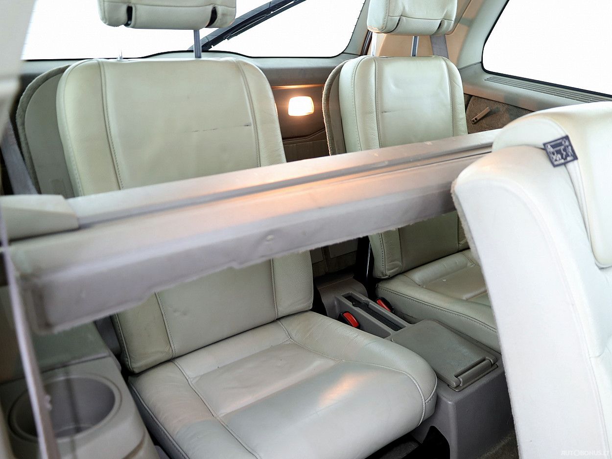 Volvo XC90 | 7