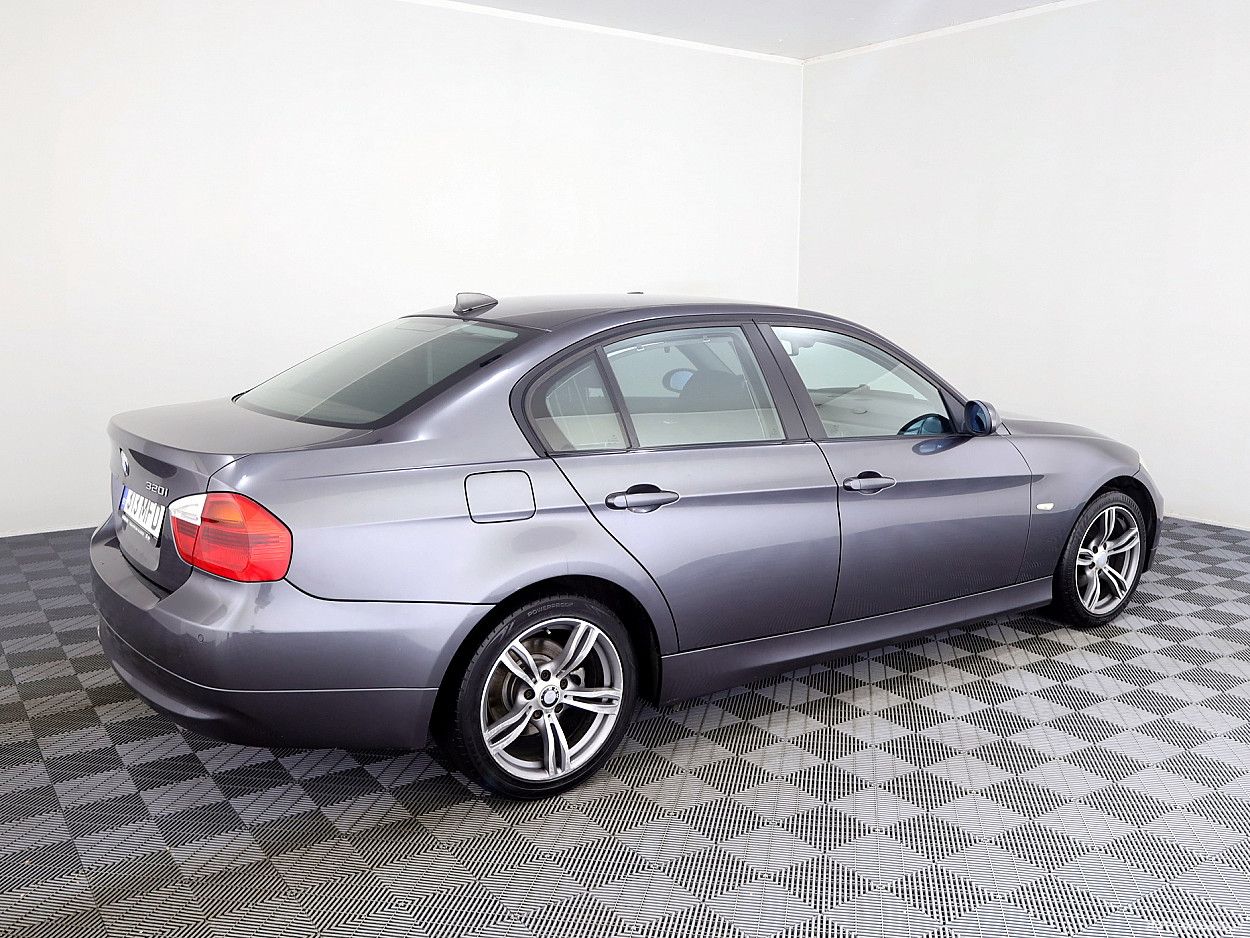 BMW 320 | 2