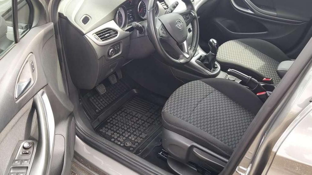 Opel Astra | 14
