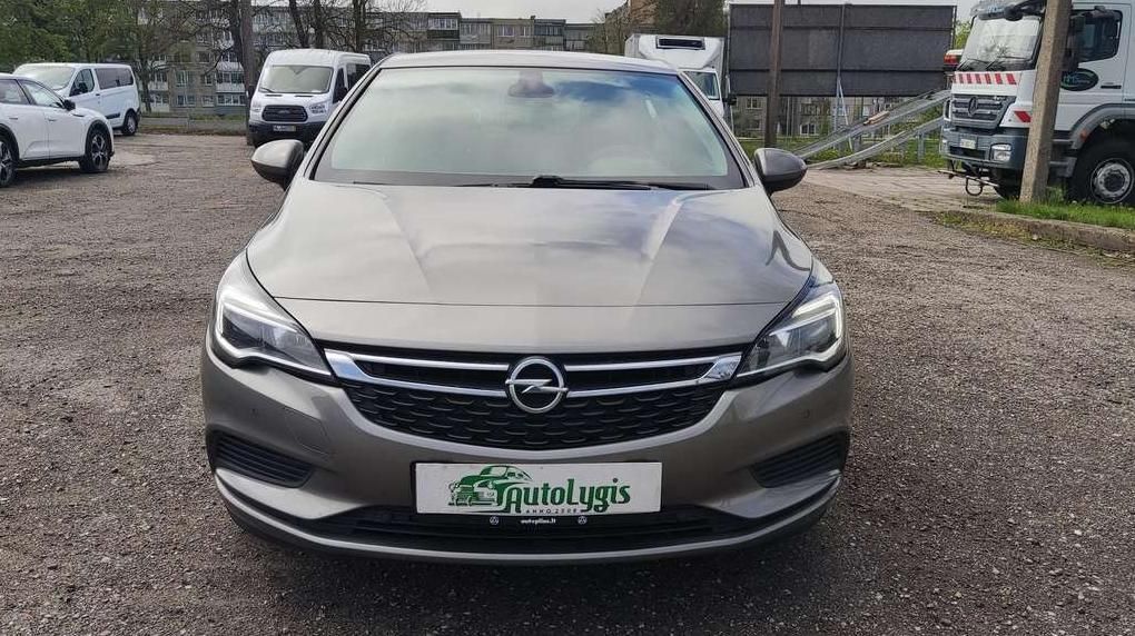 Opel Astra | 1