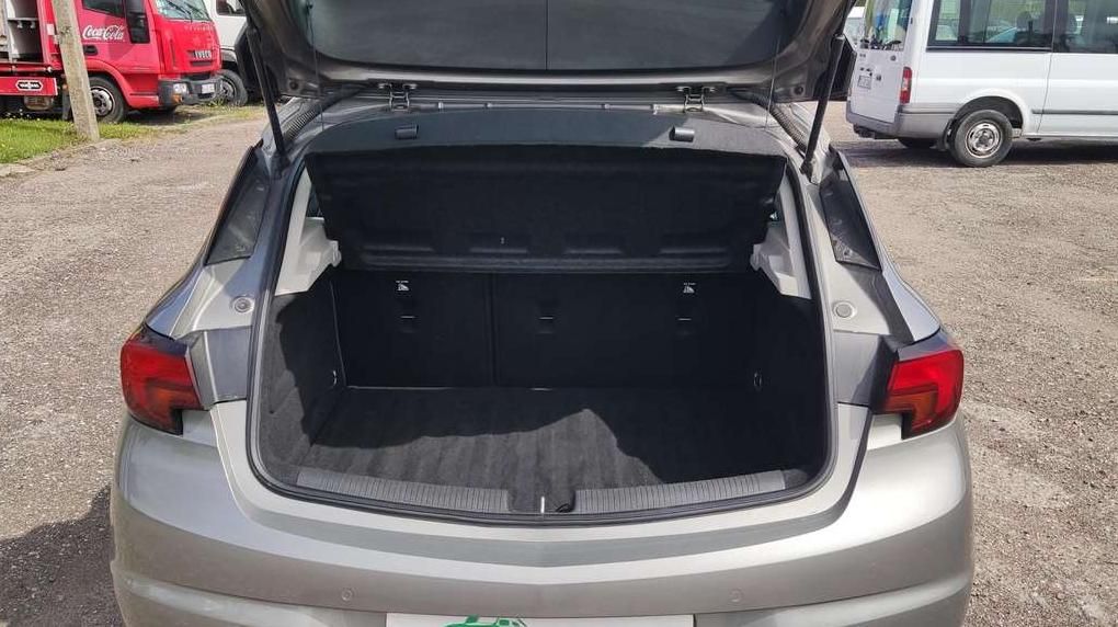 Opel Astra | 12