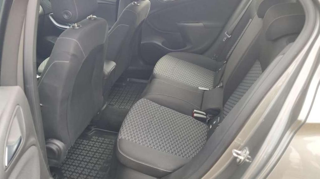 Opel Astra | 18