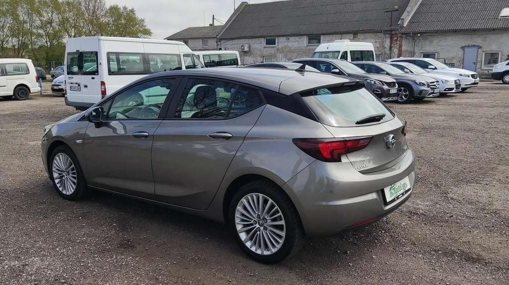 Opel Astra | 3