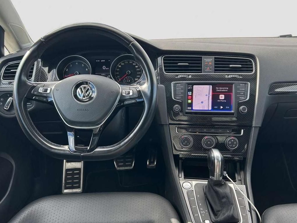 Volkswagen Golf | 11