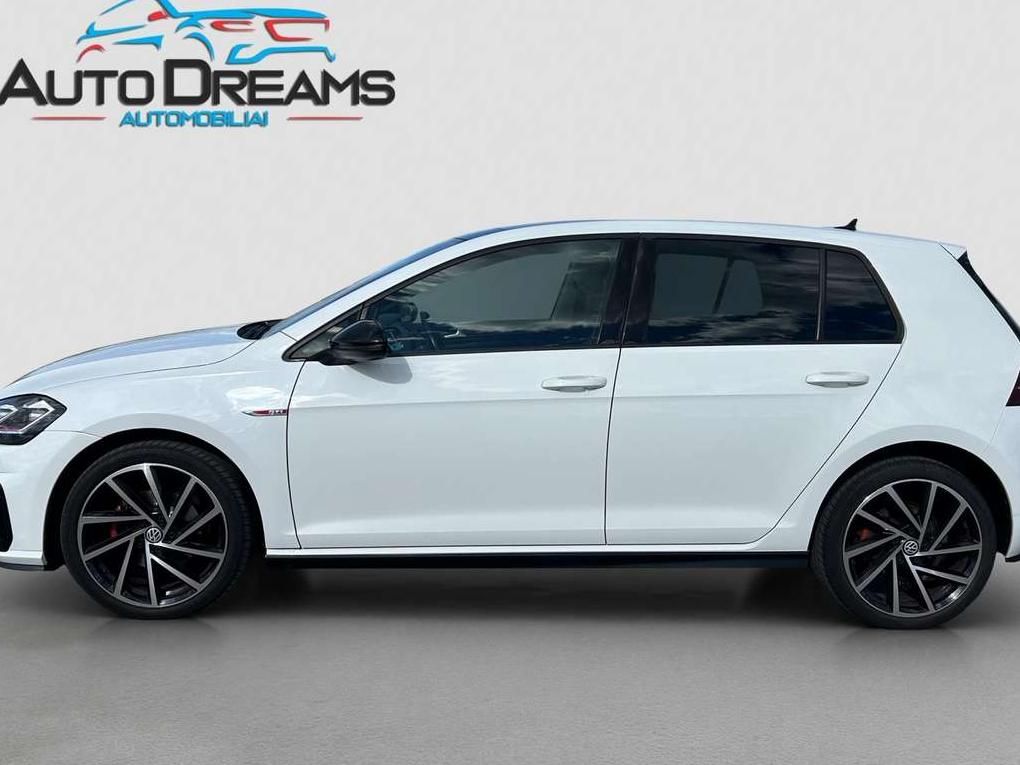 Volkswagen Golf | 3