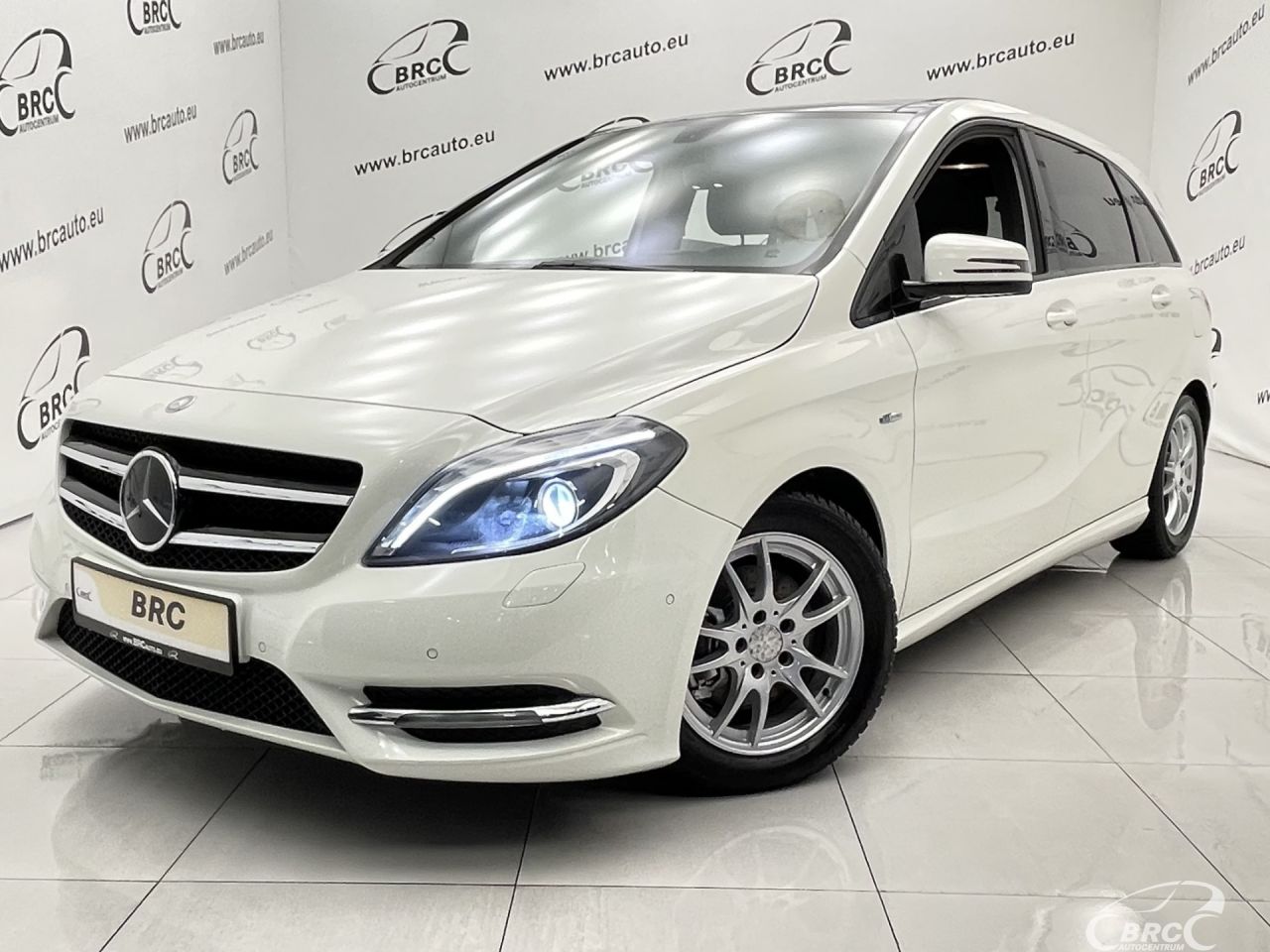 Mercedes-Benz B180 | 19