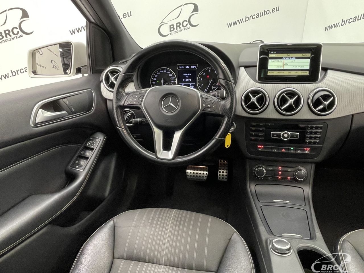 Mercedes-Benz B180 | 6