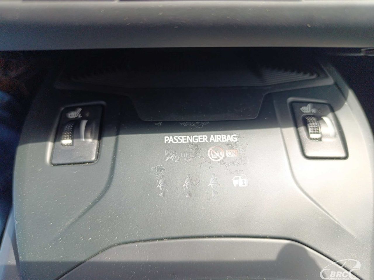 Toyota Avensis | 20