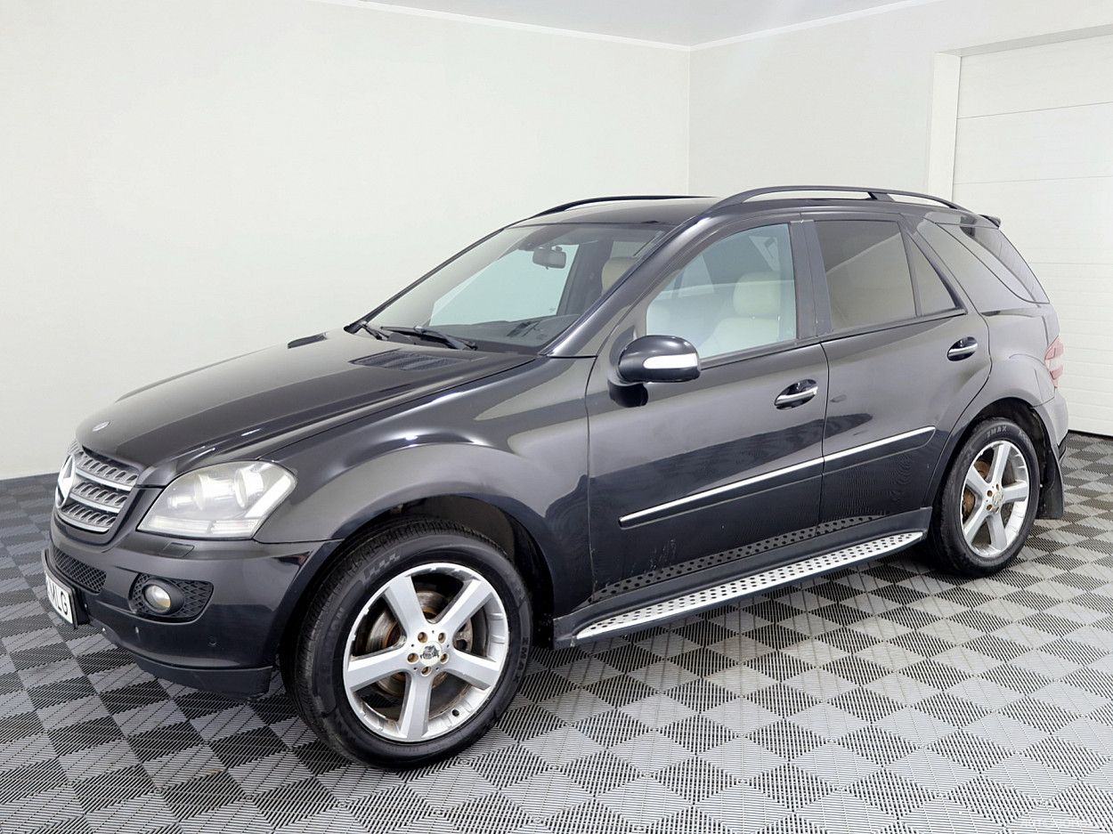 Mercedes-Benz ML320 | 1