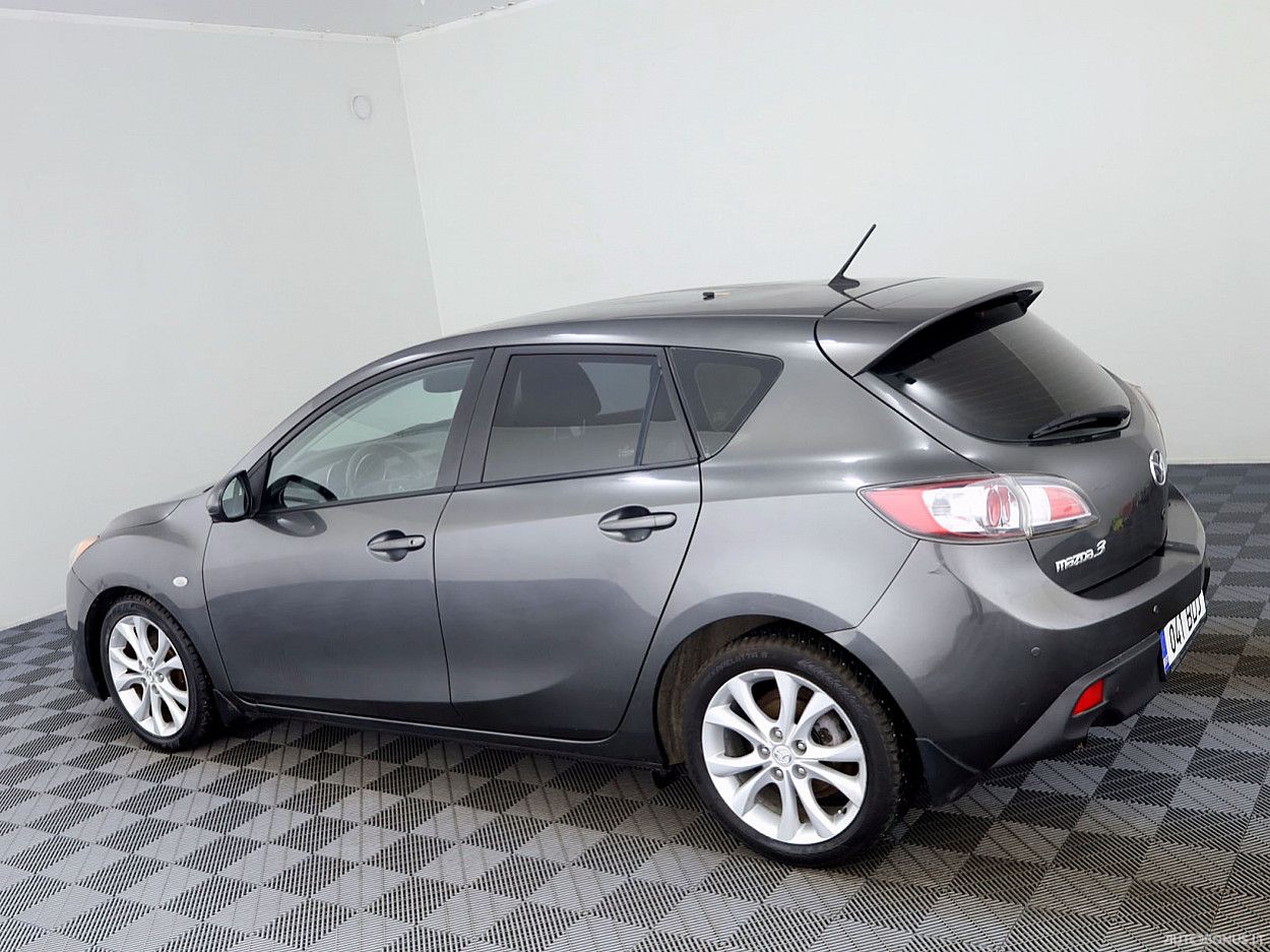 Mazda 3 | 3