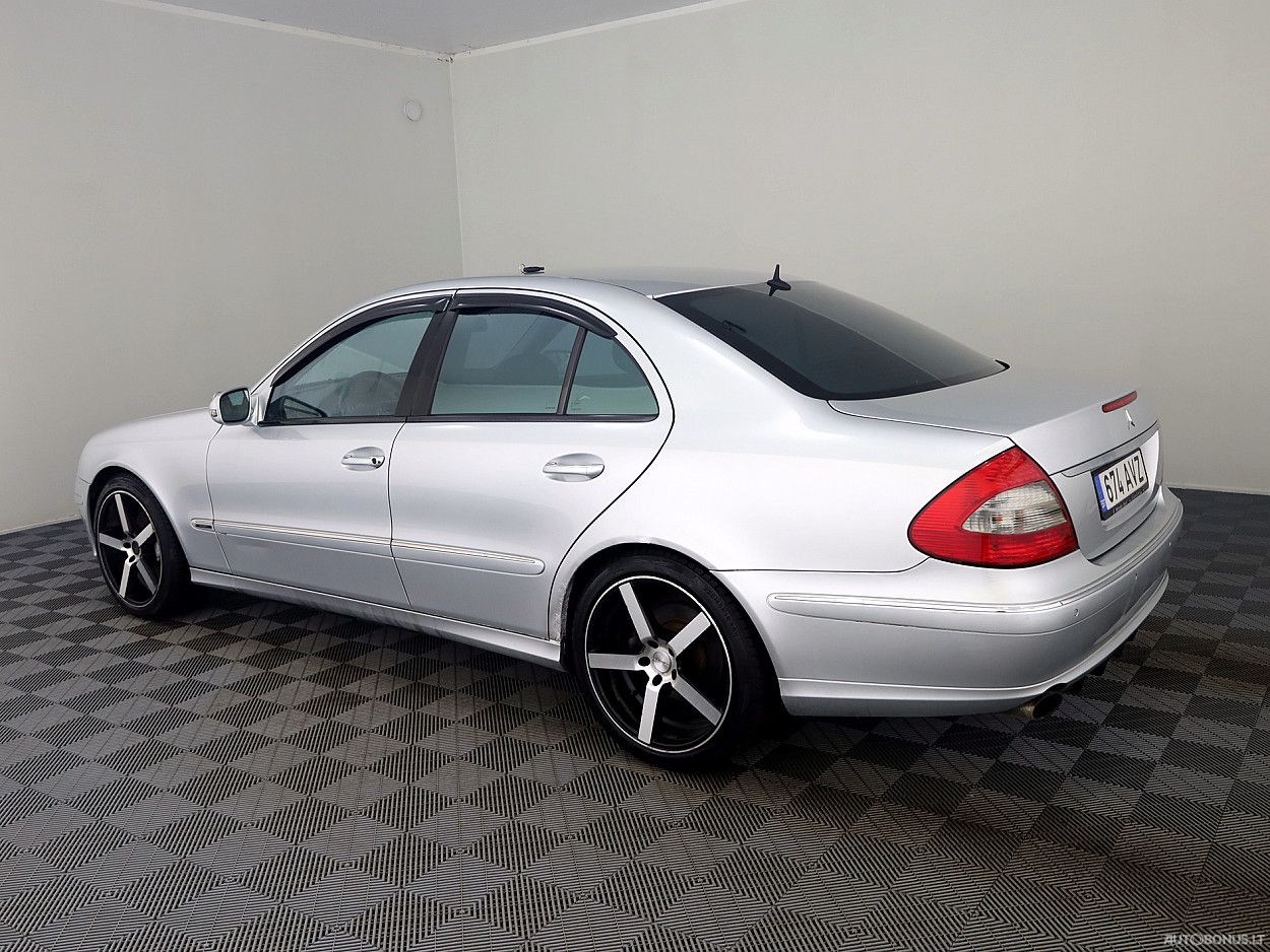 Mercedes-Benz E280 | 3