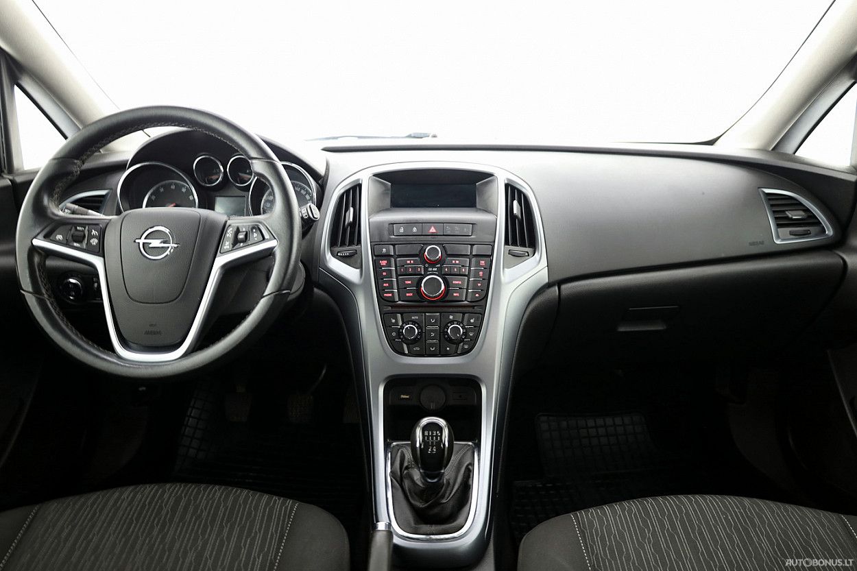 Opel Astra | 4