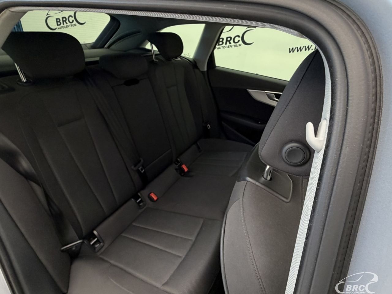 Audi A4 | 9