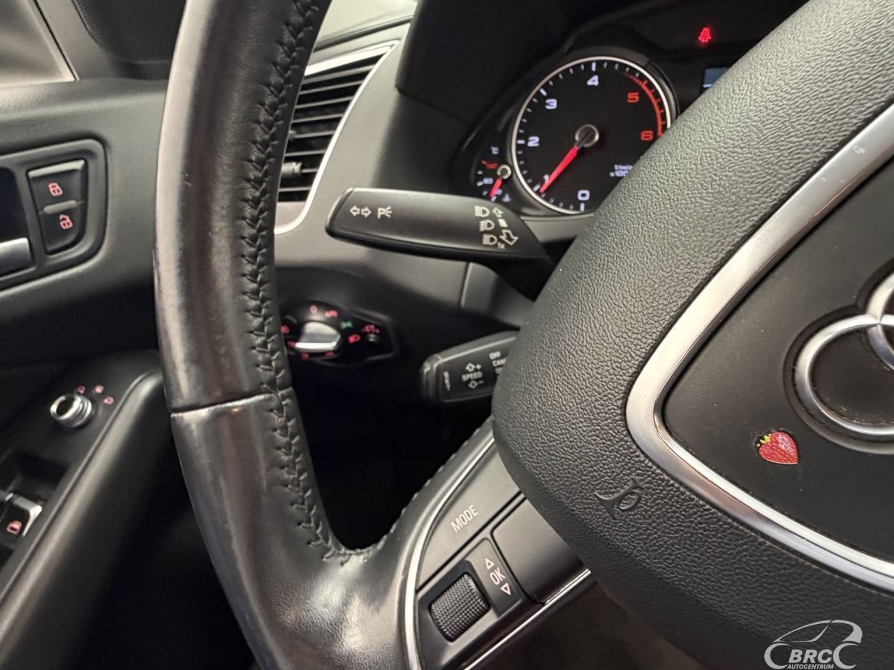 Audi Q5 | 32