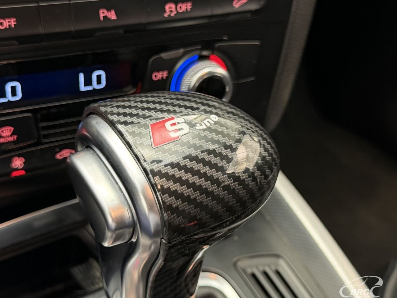 Audi Q5 | 25