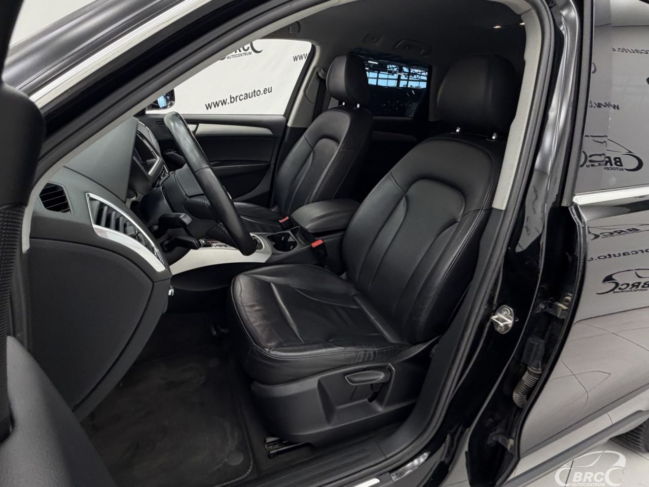 Audi Q5 | 22