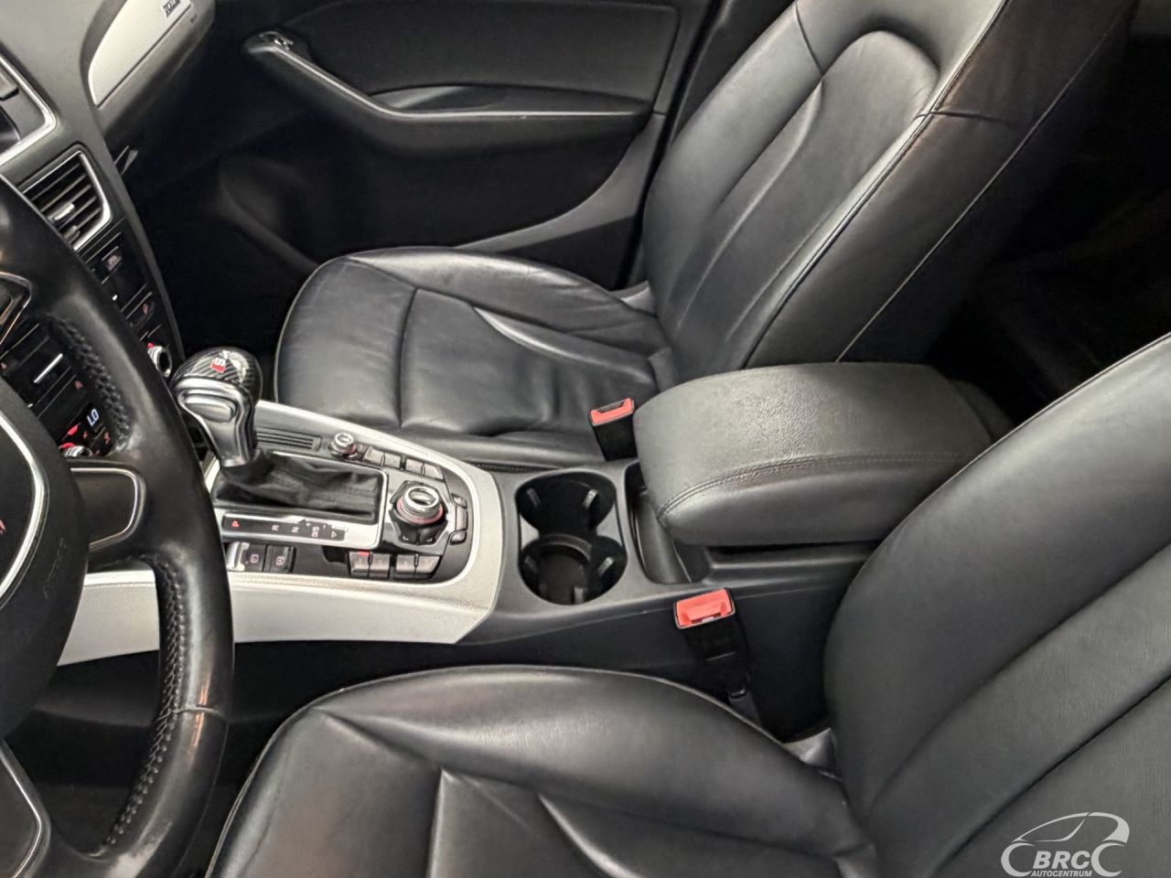 Audi Q5 | 23