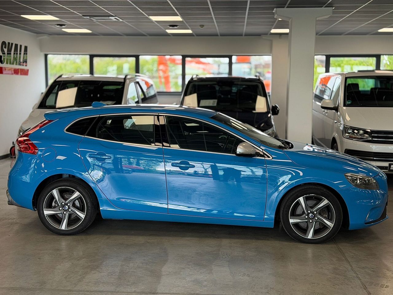 Volvo V40 | 29