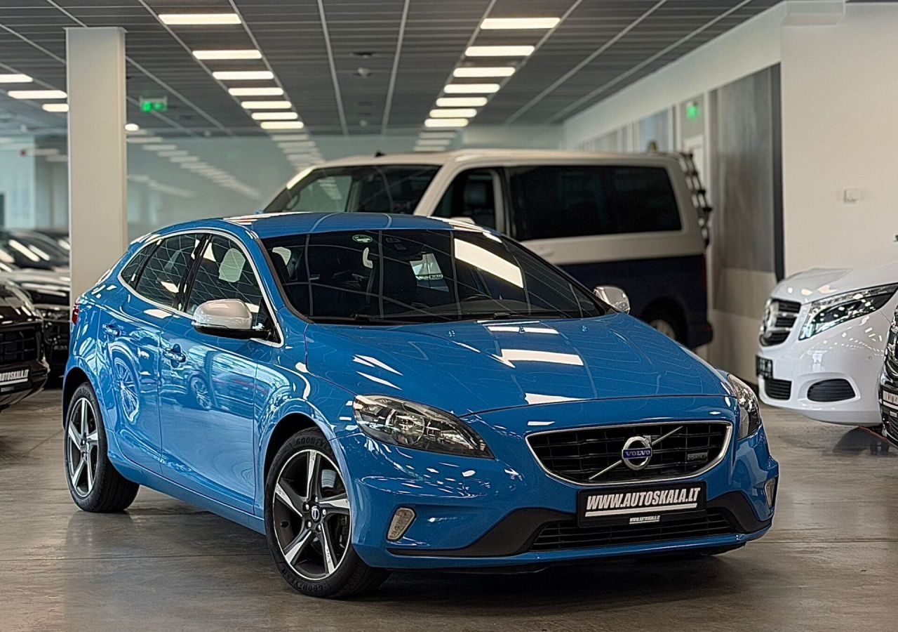 Volvo V40 | 4