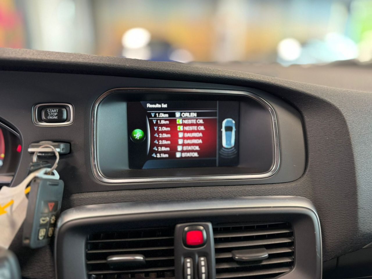 Volvo V40 | 8