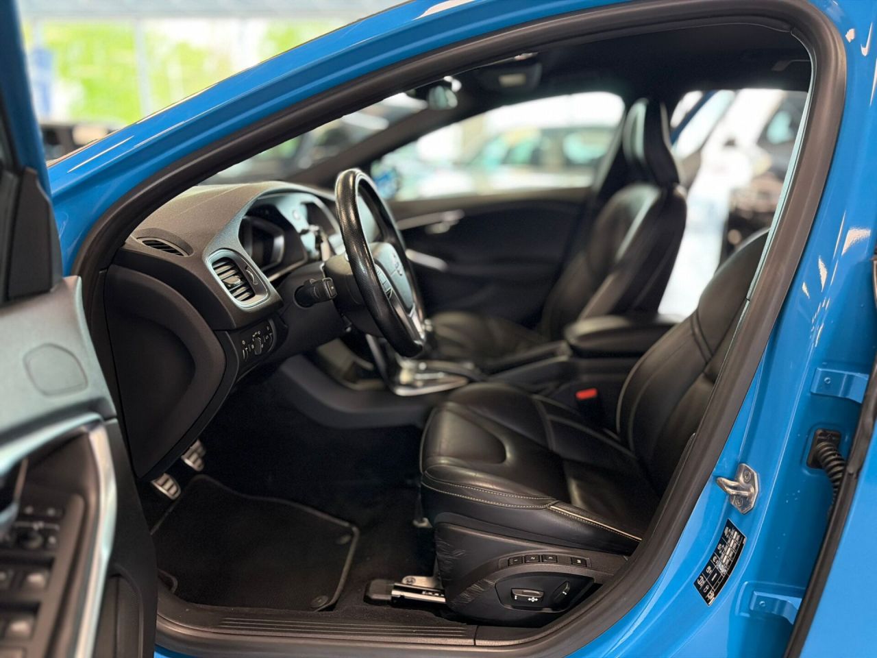 Volvo V40 | 17