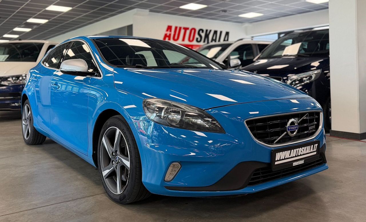 Volvo V40 | 27