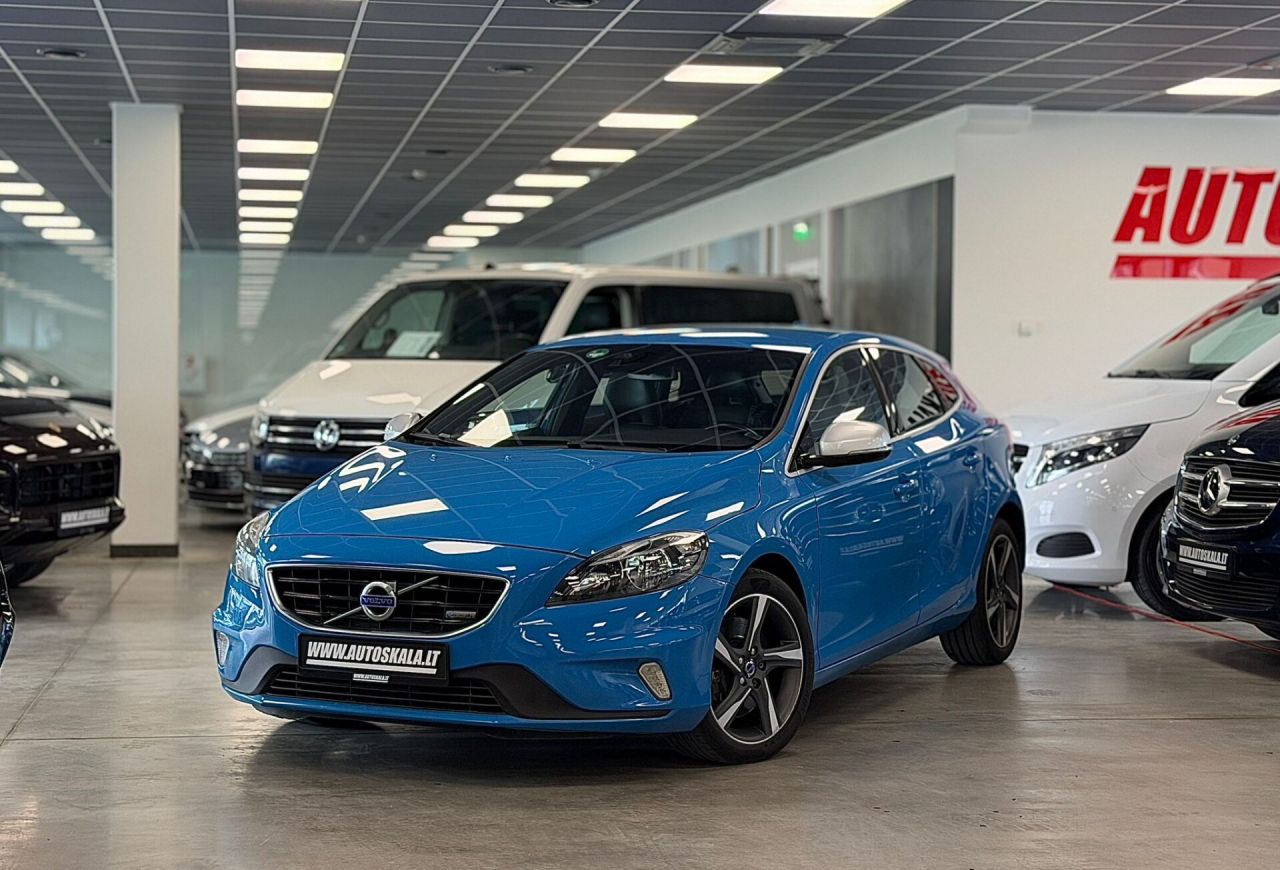 Volvo V40 | 26
