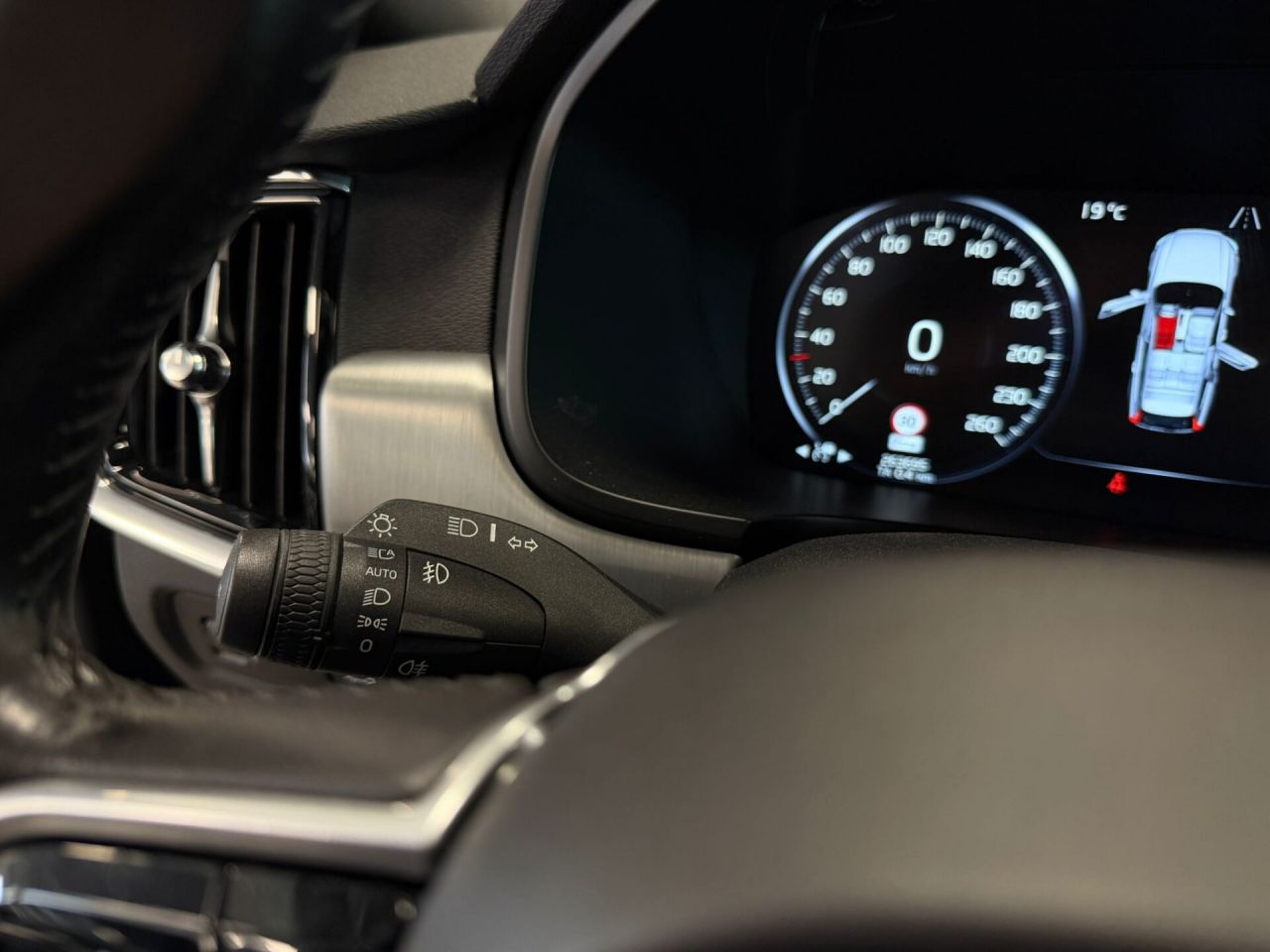 Volvo V90 | 27