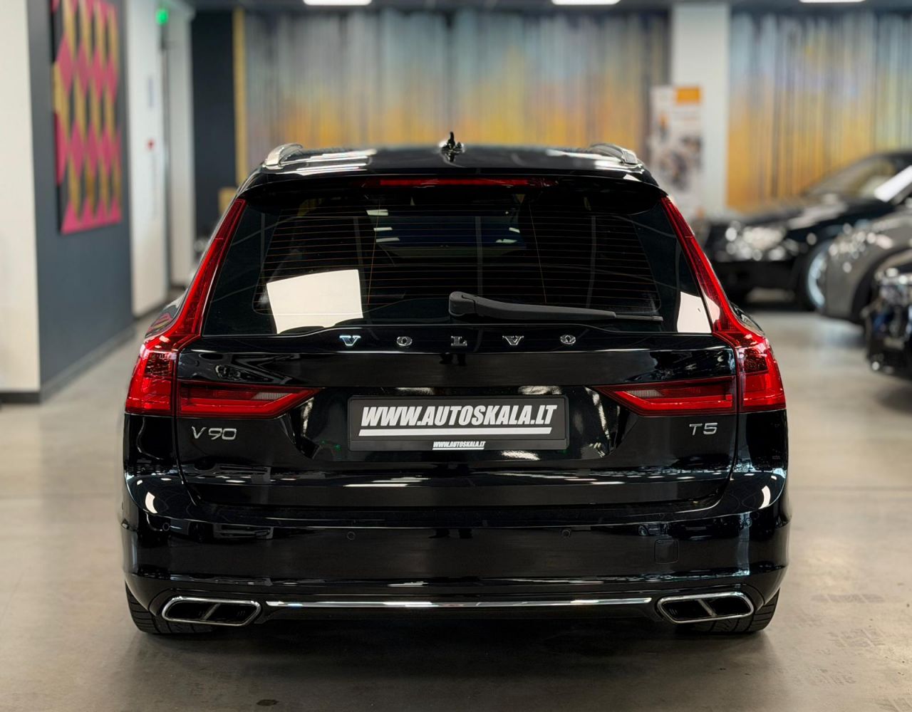 Volvo V90 | 4