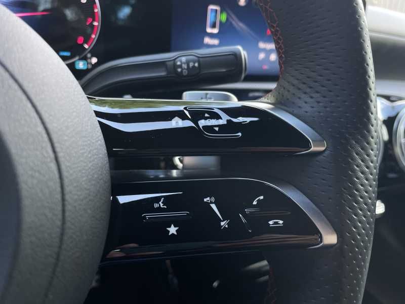 Mercedes-Benz A180 | 11