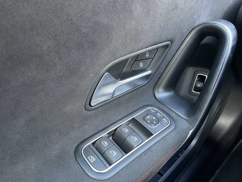 Mercedes-Benz A180 | 14