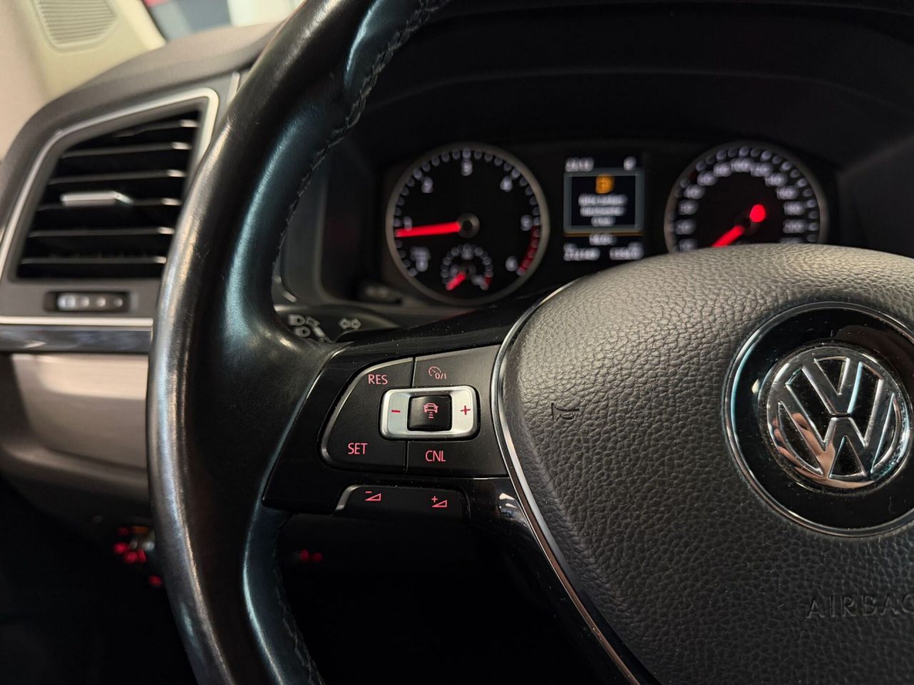 Volkswagen Multivan | 14